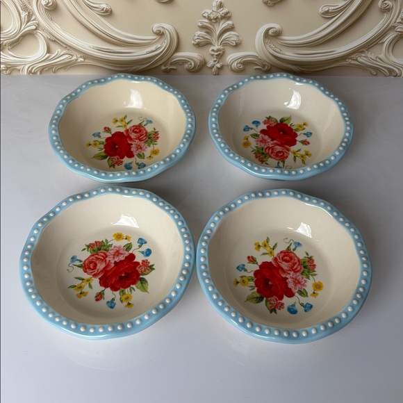 Pioneer woman Sweet rose mini pie pan set of 4